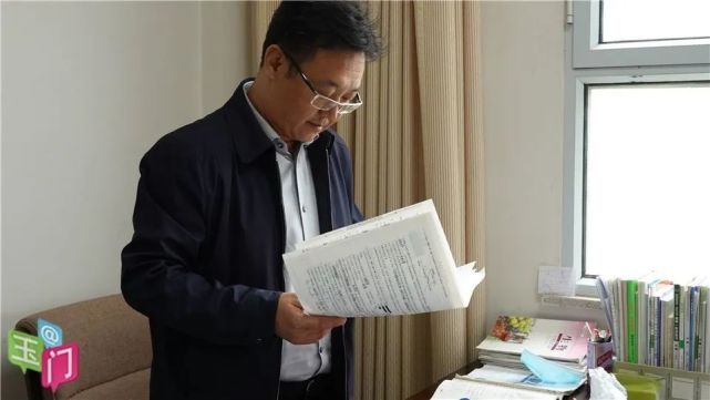 4月22日,玉门市委副书记,市政府市长王超调研高考备