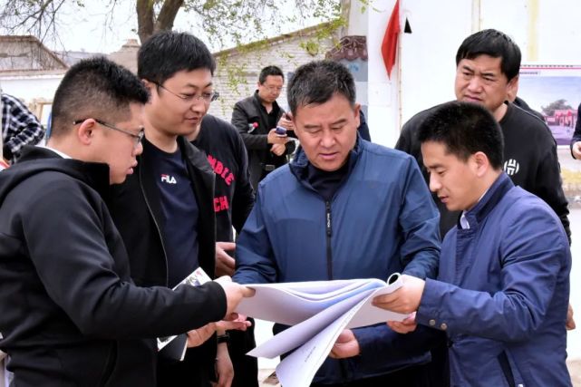 七里河区委主要领导调研魏岭乡红色村组织振兴建设项目进展情况