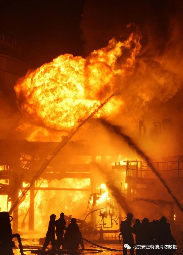 本报讯  4月22日中午1点多,上海金山区林盛路171弄116号胜瑞电子科技