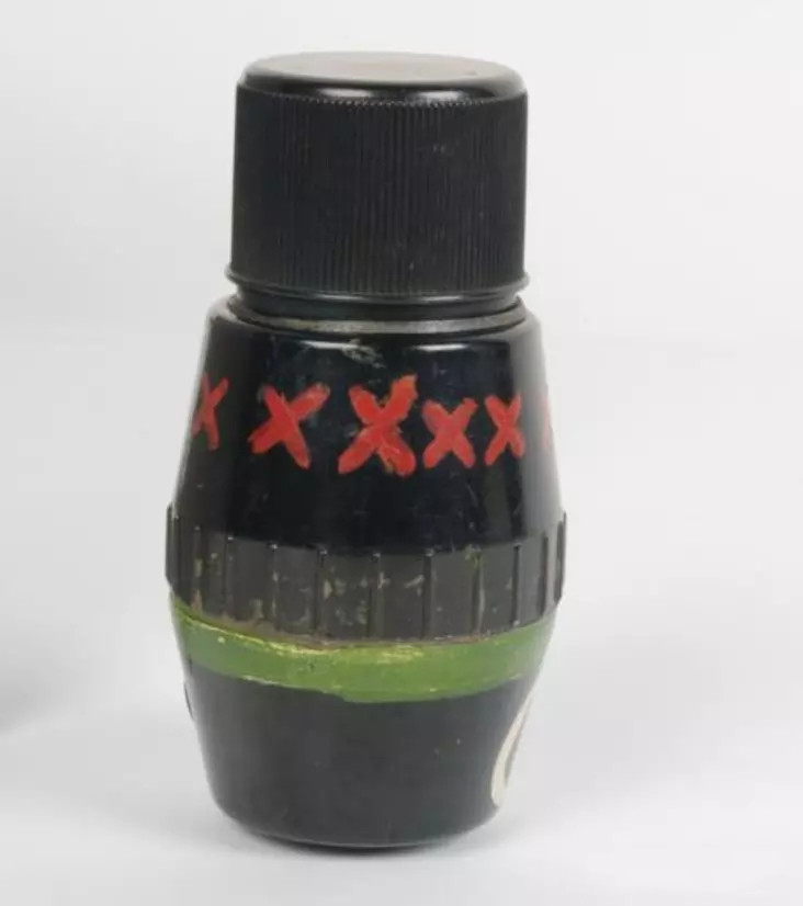 因为手榴弹威力太强 英军造了这款 小砸炮 木头当爆炸破片 全网搜