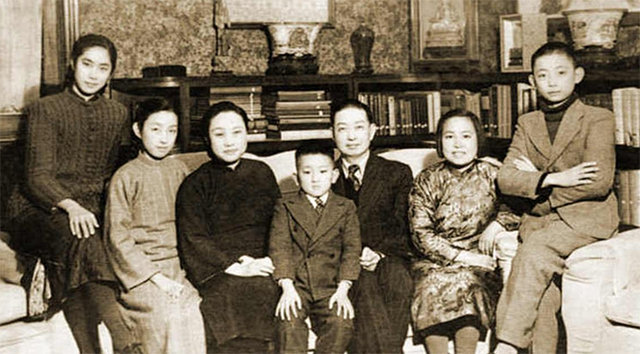 京剧四大名旦之一梅兰芳67岁病逝其后人过得如何