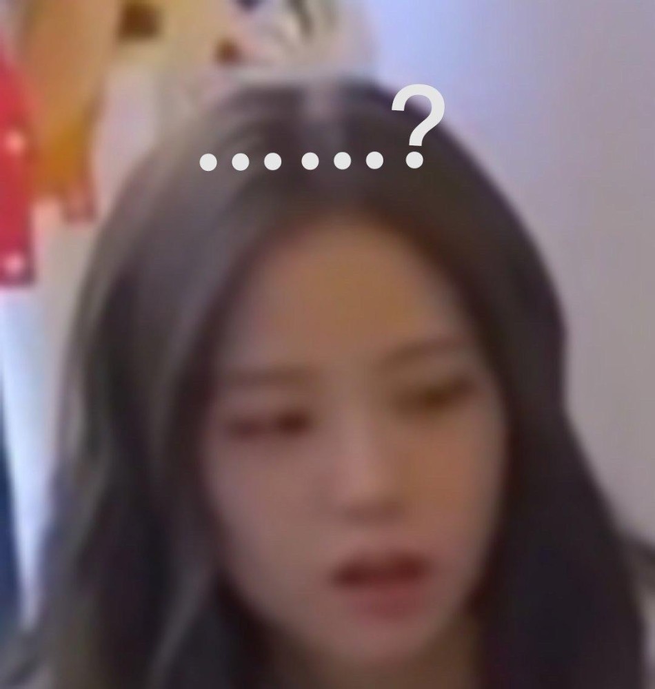 表情包独自开朗金智秀金击球