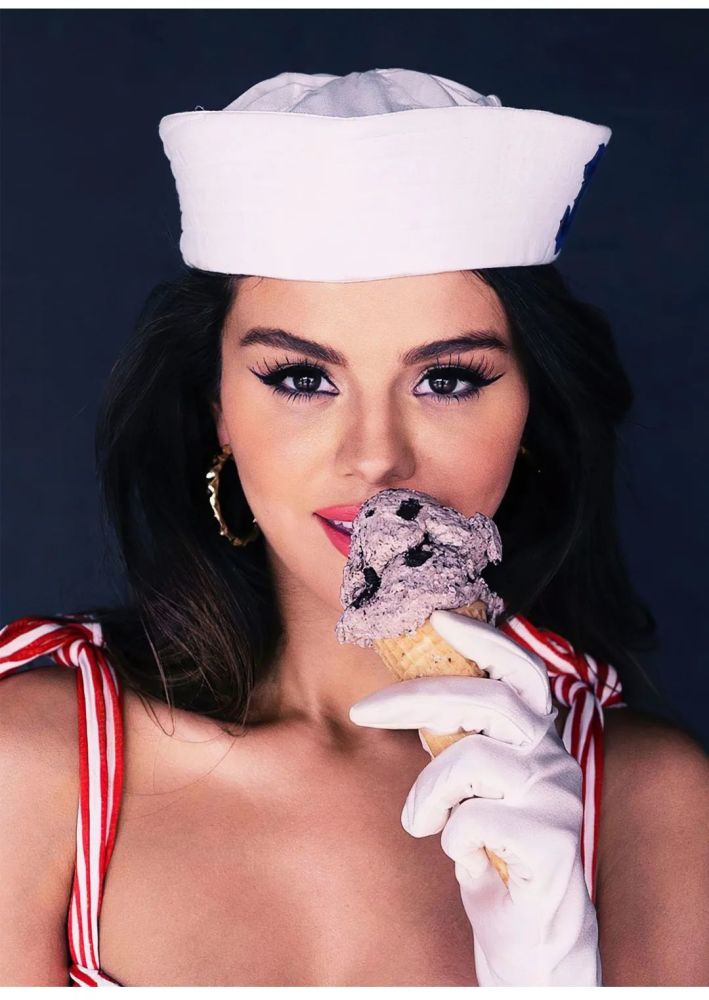 现代同款可参考selena gomez在 《ice cream》 中的妆容,也是美式甜心