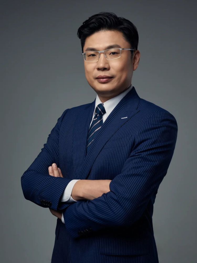 王耀排行_斗鱼王耀女团考核战,导师游弋裴擒虎带飞,学员全场尖叫:太帅了(2)