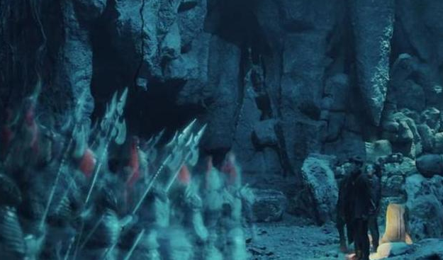 根据《太平广记》记载"阴兵借道"的场景在历史中出现过很多次,第一次