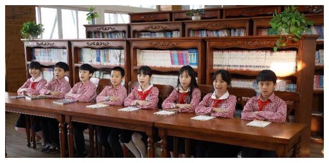 曾轰动一时的广州"8胞胎",如今已长大,网友:这谁能惹得起?