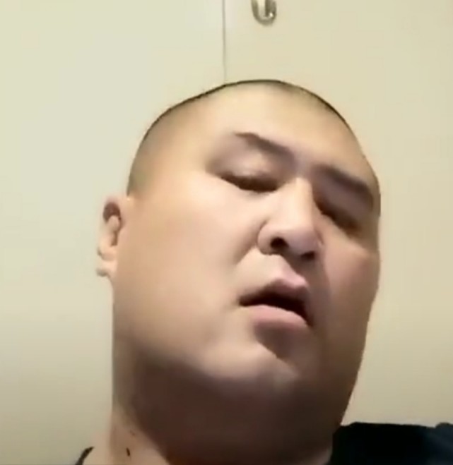 太极雷雷承认咬了健身教练胸肌:泰森上擂台都咬,何况我正当防卫