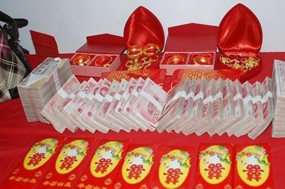 女大学生毕业就结婚父母要30万彩礼现在家里已经鸡飞狗跳了