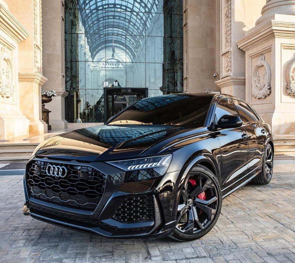 大g!兰博基尼!拜仁球星和车杠上了,难怪忘开奥迪