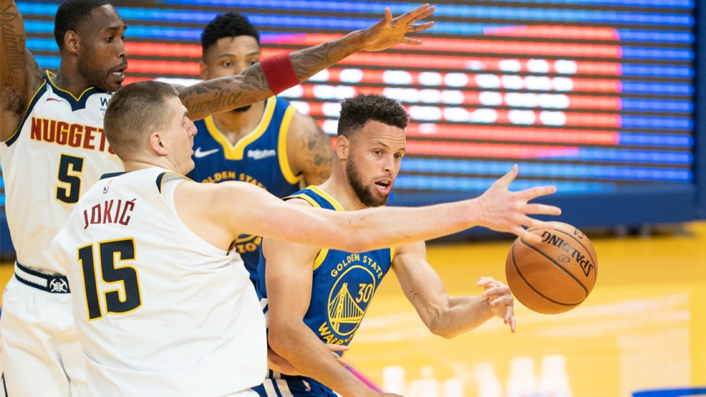 NBA最新消息！一个关于库里，另一个关于保罗