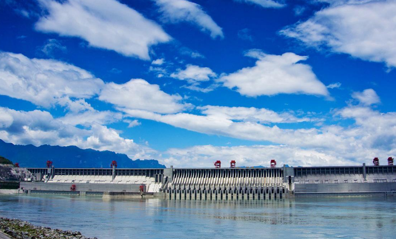 花费2000亿建造的三峡水电站,现在赚回多少?_腾讯新闻