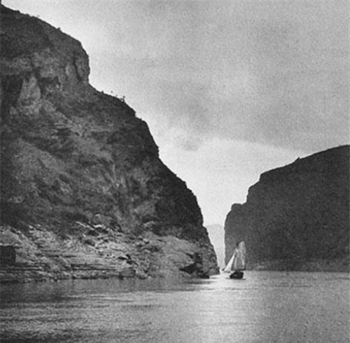 1954年长江断流事件江水突然不见2小时听听专家咋解释的