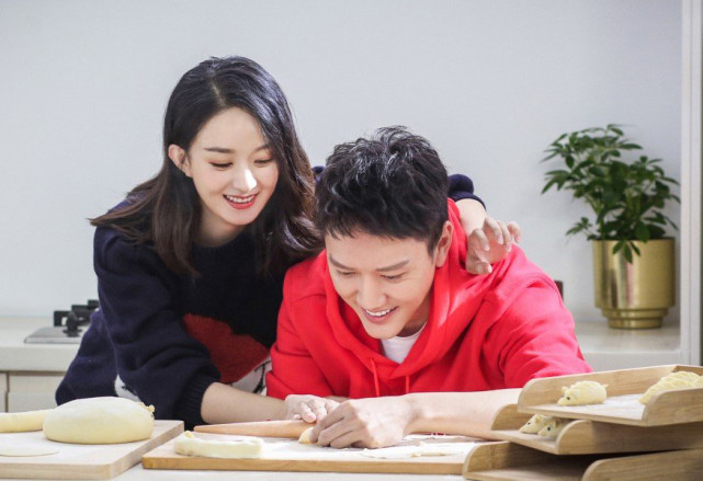 冯绍峰被传出轨同公司艺人王梓薇本尊早已亲自辟谣是我个头啊