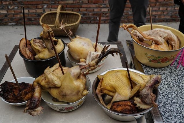 农村选祭品规矩多不吃同类肉不放盐素食祭观音枣类不祭神
