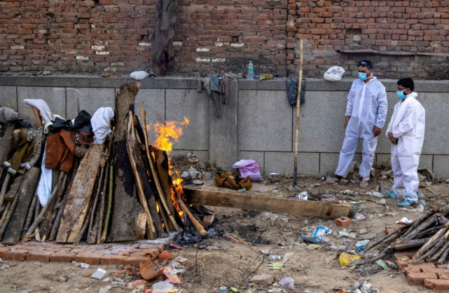 印度疫情严峻莫迪紧急召开会议印媒却鼓吹拒绝从中国进口氧气