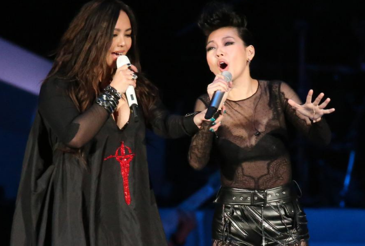 小s没被蔡依林演唱会邀请而痛哭,网友喊话:戏太过!_腾讯新闻