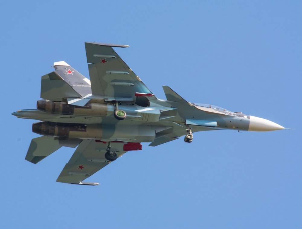 俄版歼16战机呼之欲出发动机雷达看齐苏35战力空前彪悍