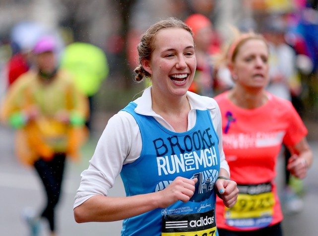靠乘地铁获得马拉松金牌,暴露后拒还奖牌|罗茜·鲁伊斯|女子马拉松