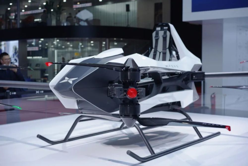 超长续航智能suv小鹏g3,23小时智能第三空间小鹏p5,和第四代智能电动