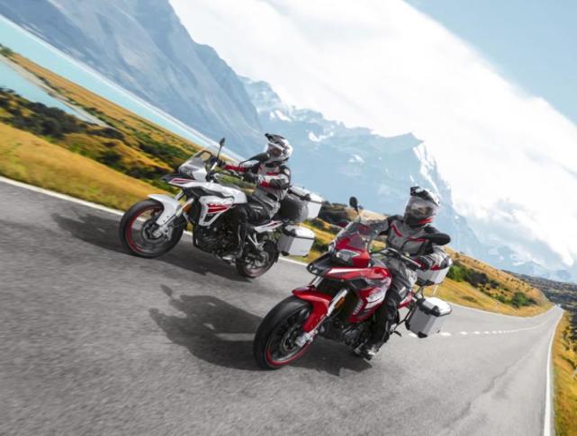 贝纳利trk251在一众合资品牌车型中还是显得诚意十足的,官方售价为