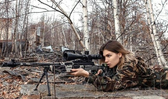 女子神枪狙击手图片