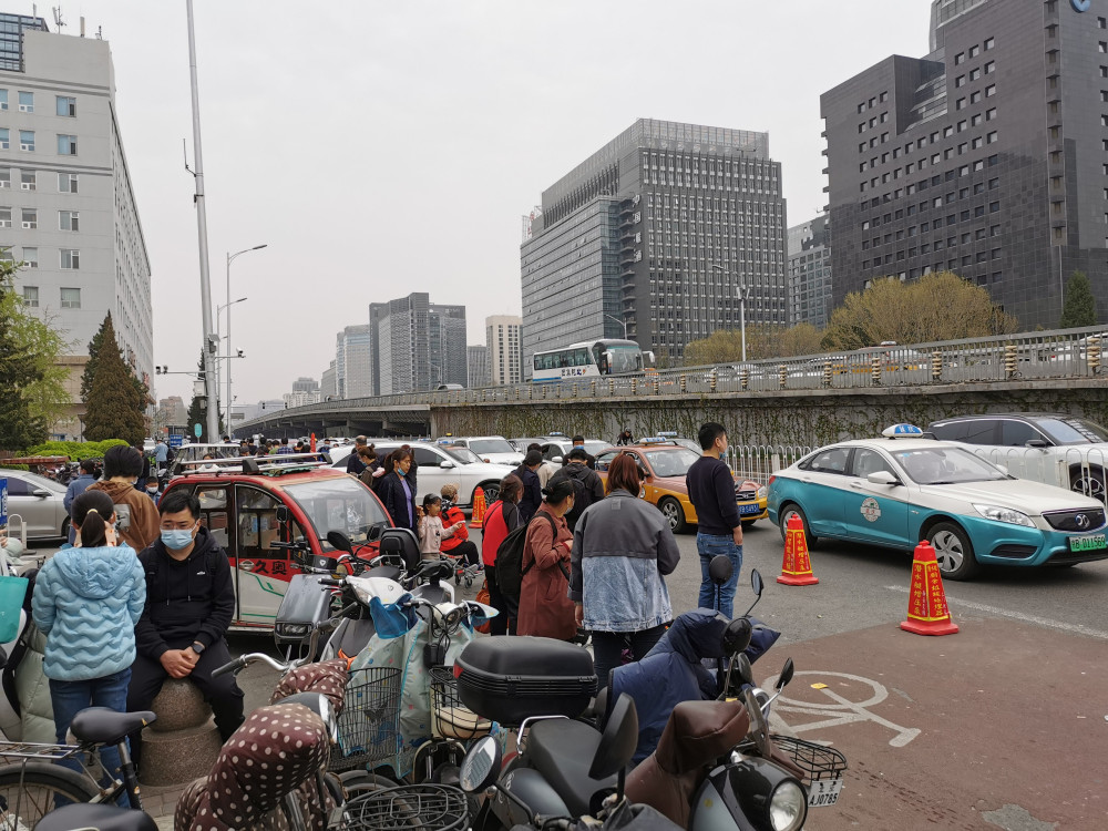 包含首都兒科研究所支持醫(yī)院取號全程跑腿!的詞條