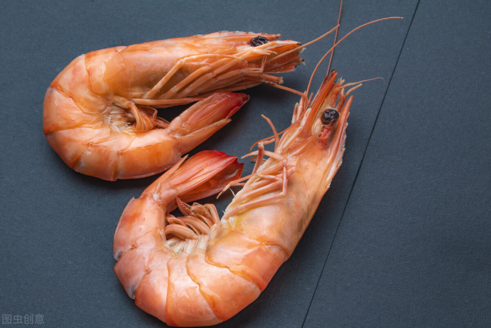 4%,更含有大量的维生素b12,锌,碘和硒推荐:鱼虾类每日摄入量40-75g