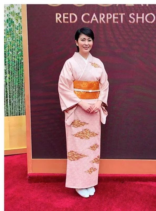 顶级"玛丽苏"影后,这次是离过三次婚的女人_腾讯新闻