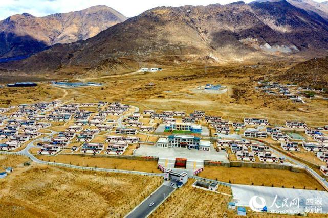人民网记者 徐驭尧摄西藏尼玛县荣玛乡高海拔生态搬迁安置点位于拉萨