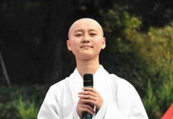 河南女学霸因佛祖托梦,毅然出家为尼,今年近32岁,仍不想还俗|释正孝同