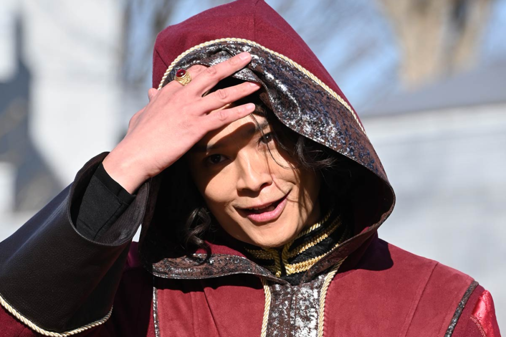 假面骑士:圣刃33话先行图,飞羽真与贤人和好,真理