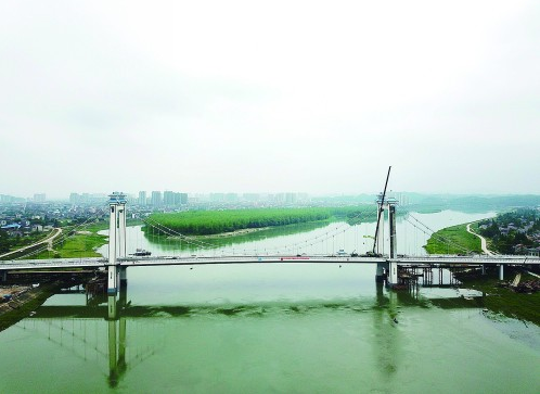 离通车又近一步青龙洲大桥完成整体落成