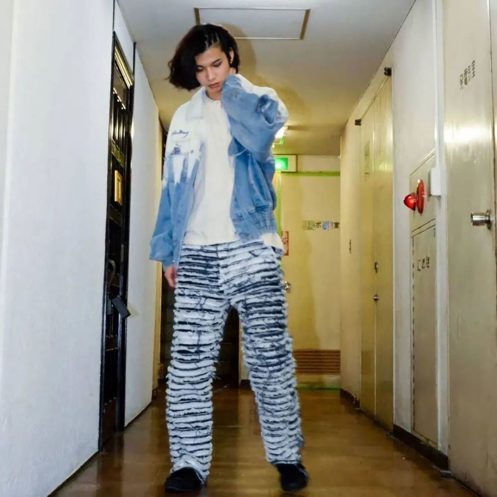 休闲舒适,轻松随意~图源ins:neil_shen214/微博@fengchenwang王逢陈明