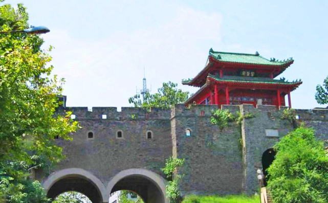 湖北蕲春老县城在蕲州镇后来县城为何搬到不沿长江的漕河