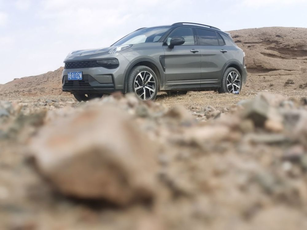 30万以内无敌手,全新领克01真这么强?去虎克之路越野试试它_腾讯新闻