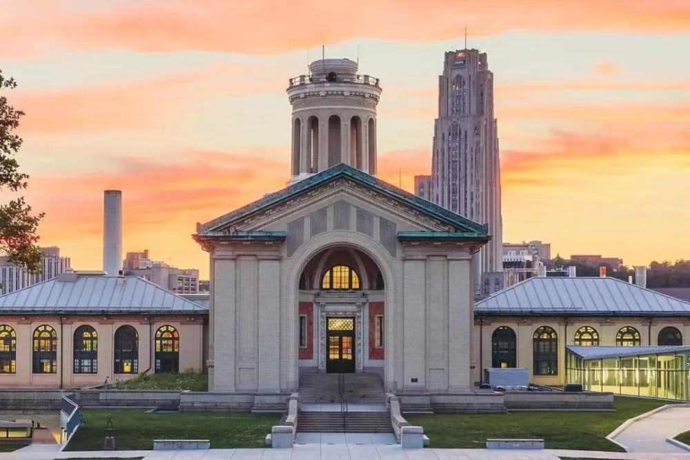 梅隆大学卡耐基梅隆大学创建于1900年,位于宾夕法尼亚州匹兹堡市,美国