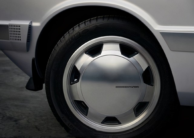 韩系动向347经典重现现代发布ponyev概念车