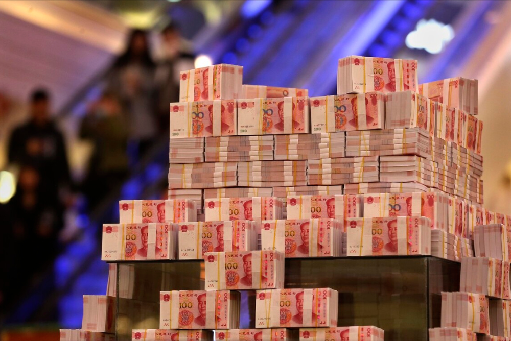 人民币贬值速度有多快现在的10万元10年以后会贬值到多少钱