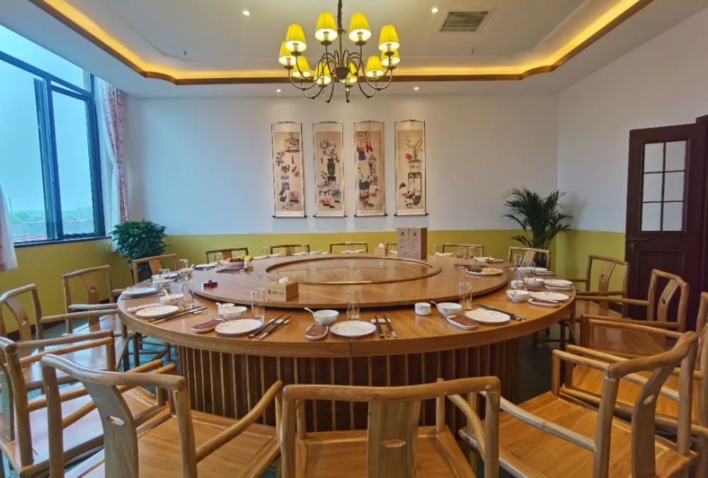 再添一店建业大食堂上蔡店盛大开业