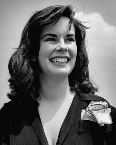 卓别林第四任娇妻小他36岁生8个孩子终结了喜剧大师的花心