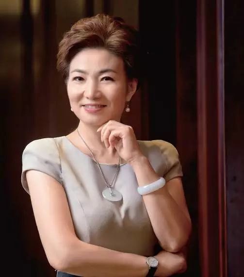 开500个小卖部的老板是一个怎么样的爽?75亿身价的创业夫妻档