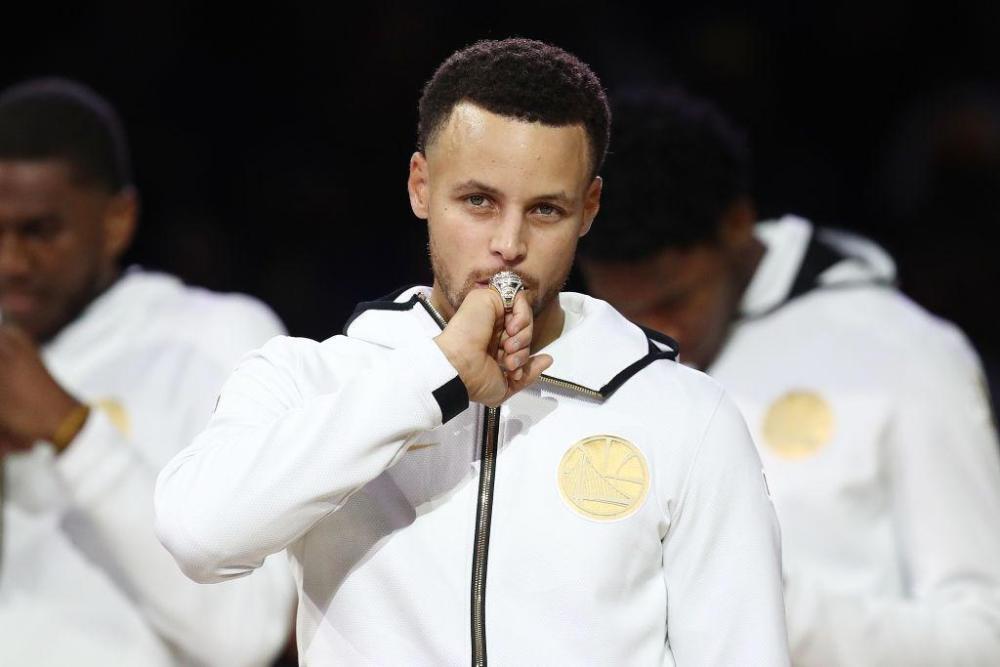 nba NBA只有5人敢说自己是“非卖品”，詹皇垫底，榜首给一支球队都不换