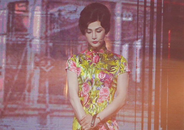 百变大咖秀孙坚穿旗袍美出新高度李维嘉为了收视真的太拼了