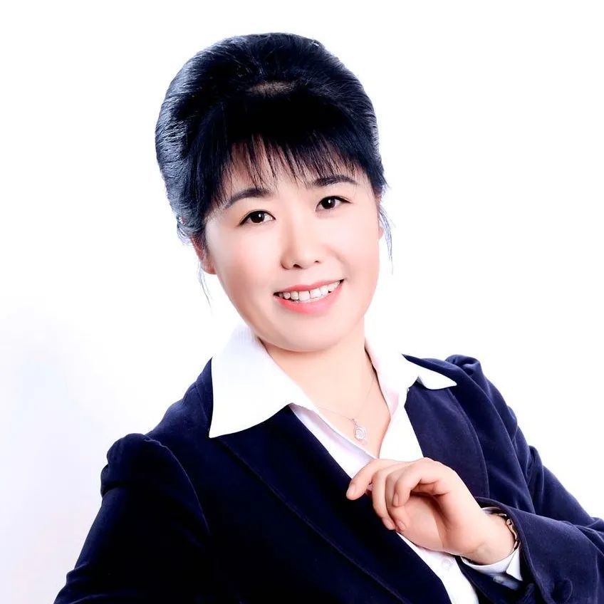 女企业家实名举报法院院长索贿500万举报者不怕被追责