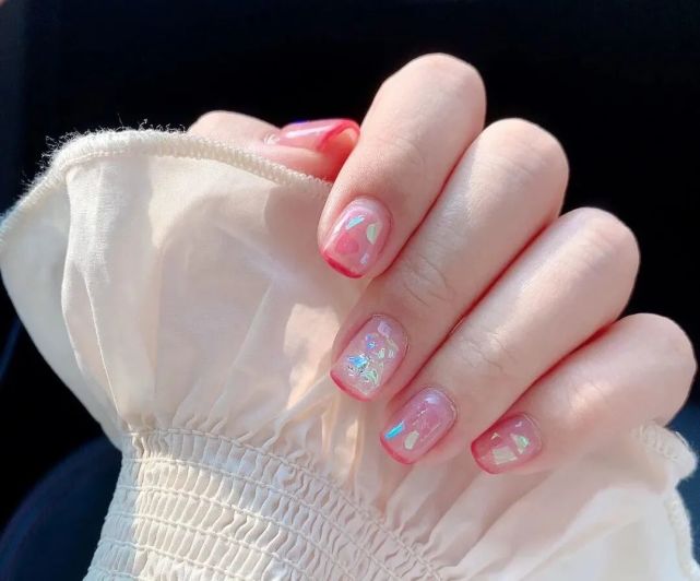 又甜又嗲的桃红美甲显白可爱小妖精的指尖魅力
