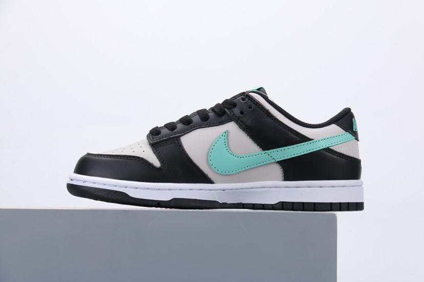 nike sb dunk 扣篮系列滑板板鞋"黑蒂芙尼蓝白"_腾讯新闻