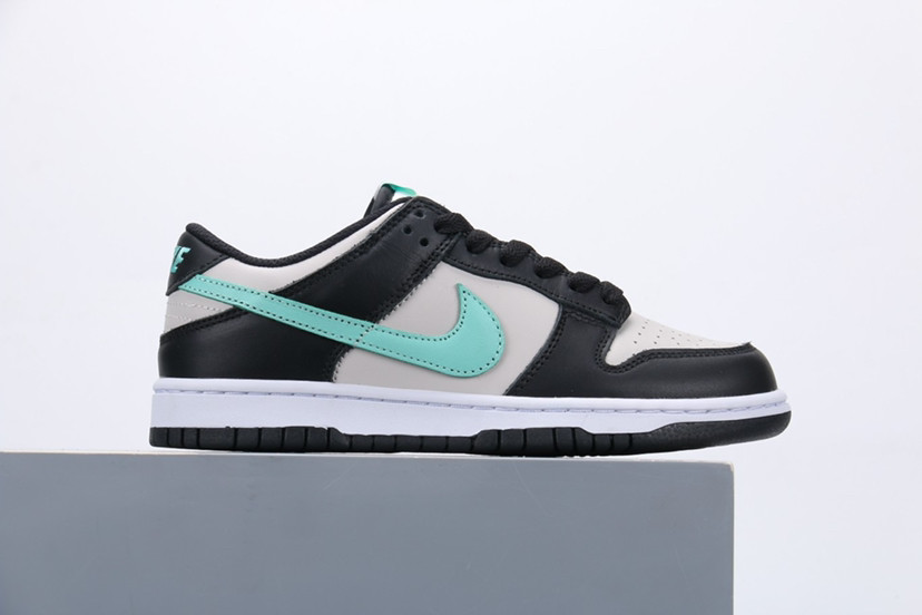 nike sb dunk 扣篮系列滑板板鞋"黑蒂芙尼蓝白"_腾讯新闻