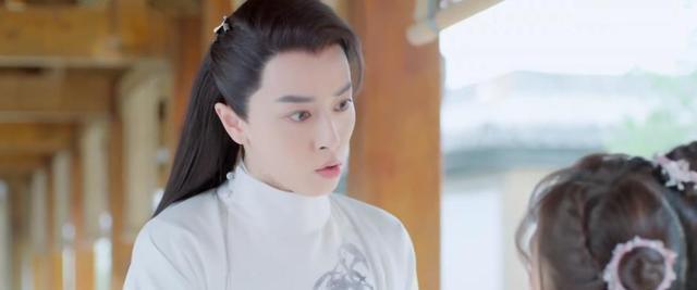 甜宠剧《小女霓裳》邢恩颠覆以往形象,女扮男装,演技广受好评!