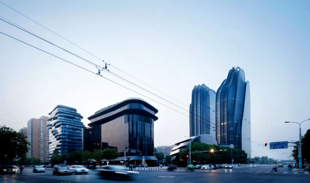 在朝阳公园建"大黑楼"的他,总在反思建筑师是不是干了太多坏事