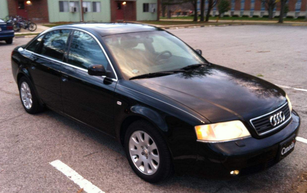 1988年一汽与奥迪签署"关于在一汽生产奥迪的技术转让许可证合同"